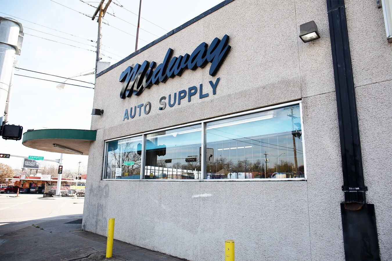 Midway Auto Supply storefront, Dallas